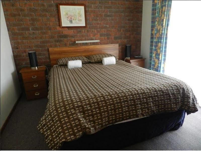 Lakes Jakaranda Holiday Units Lakes Entrance Extérieur photo