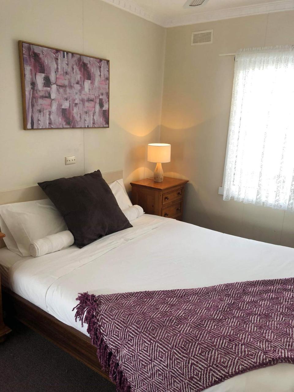 Lakes Jakaranda Holiday Units Lakes Entrance Extérieur photo