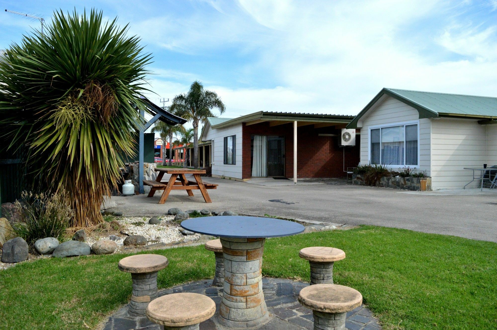 Lakes Jakaranda Holiday Units Lakes Entrance Extérieur photo