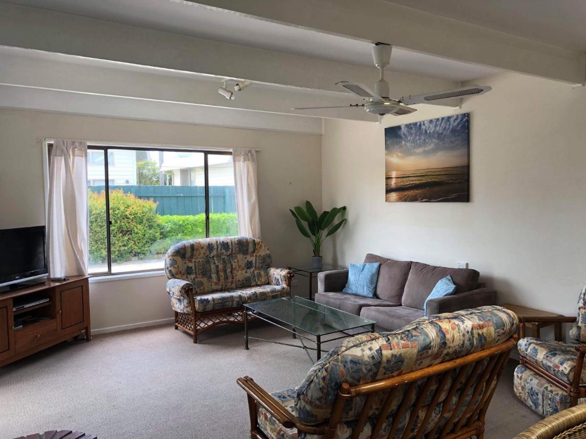 Lakes Jakaranda Holiday Units Lakes Entrance Extérieur photo